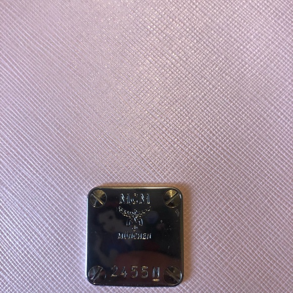 MCM Saffiano Baby Pink Nuovo Satchel/Tote - Picture 2 of 4